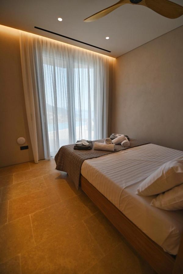 Blooms Of Sivota Bay - Luxury Villas With Private Heated Pool Eksteriør billede
