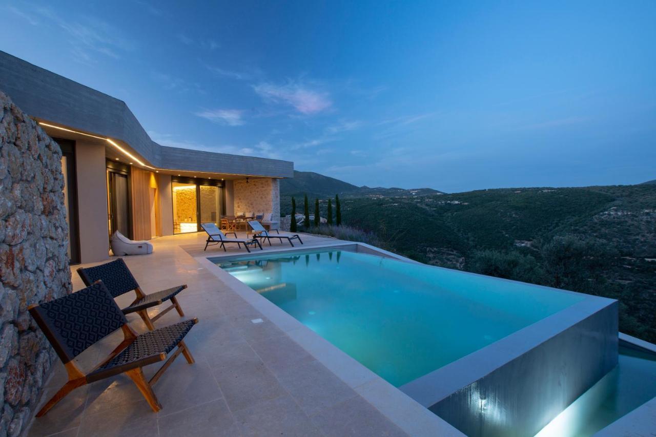 Blooms Of Sivota Bay - Luxury Villas With Private Heated Pool Eksteriør billede