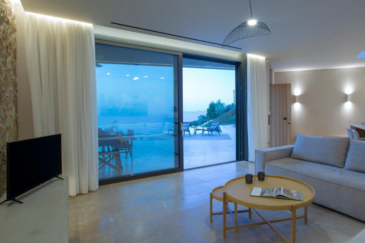 Blooms Of Sivota Bay - Luxury Villas With Private Heated Pool Eksteriør billede