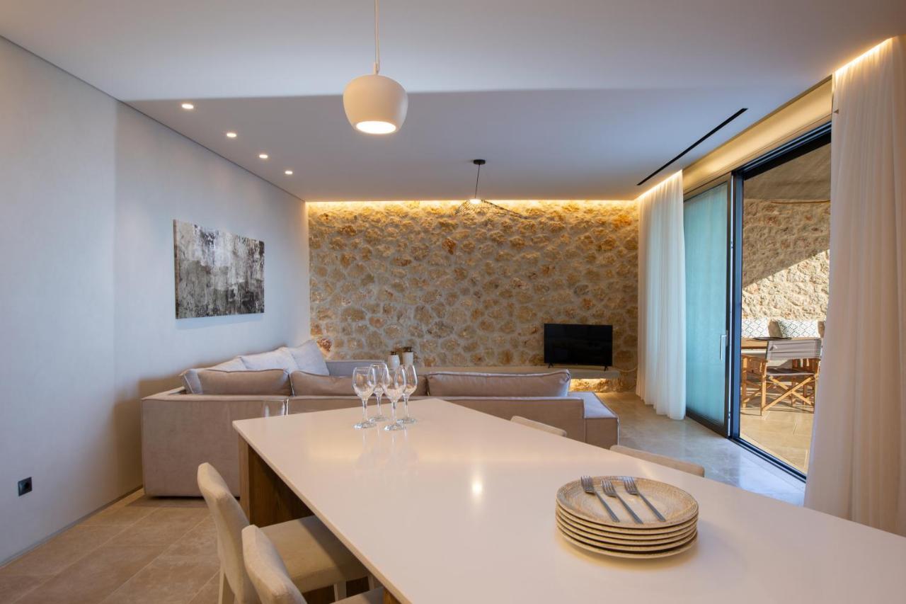 Blooms Of Sivota Bay - Luxury Villas With Private Heated Pool Eksteriør billede